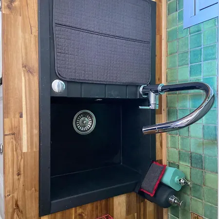 Cocon élégant Avec Balcon Ensoleillé Proche *