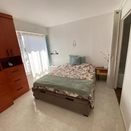 Διαμέρισμα Cocon Elegant Avec Balcon Ensoleille Proche